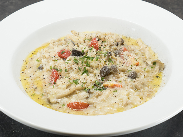 サルシッチャと茸のチーズリゾット ￥2,180